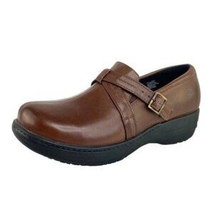 Abeo Closed Back Bella Clogs in Brown Leather